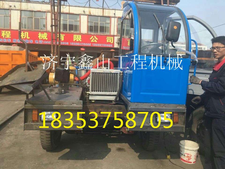 全自動清糞與運(yùn)輸一體的四不像車