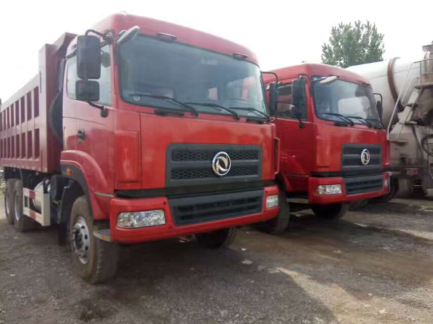 自卸車、后翻自卸車供應(yīng) 梁山 后翻自卸車供應(yīng)