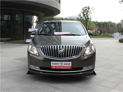 上海租別克GL8多少錢 上海商務(wù)車租賃 別克GL8自駕租車