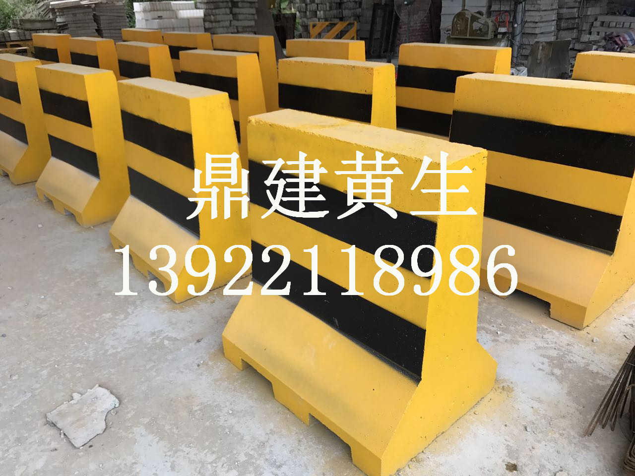 東莞水泥隔離墩實力生產(chǎn)廠家 東莞水泥隔離墩實力生產(chǎn)廠家
