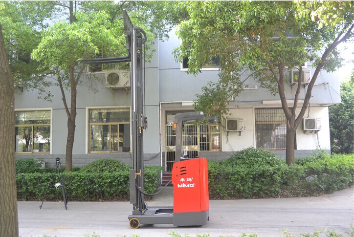 供應(yīng)1.5噸前移式叉車 佛山MIMA米瑪電動(dòng)叉車總代理