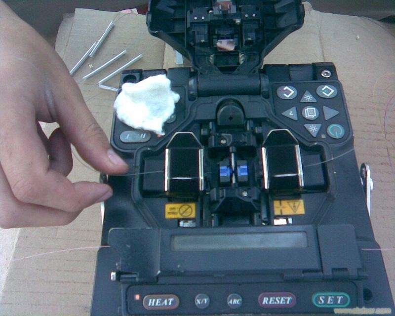 光明區(qū)光纖熔接， 深圳光明區(qū)光纖熔接，光纖搶修 深圳光纖熔接，光纖搶修