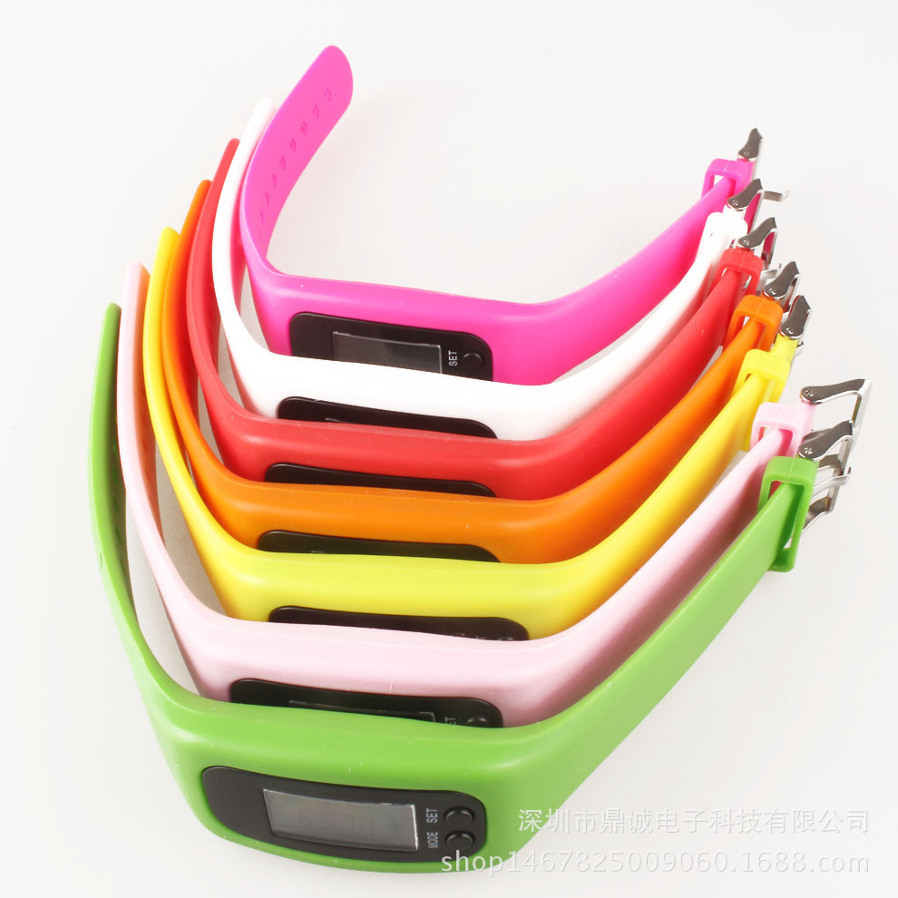 3D計步器手表 運(yùn)動手表 硅膠手表手環(huán) 智能感應(yīng)計步器 3D顯示 3D計步器，硅膠手表