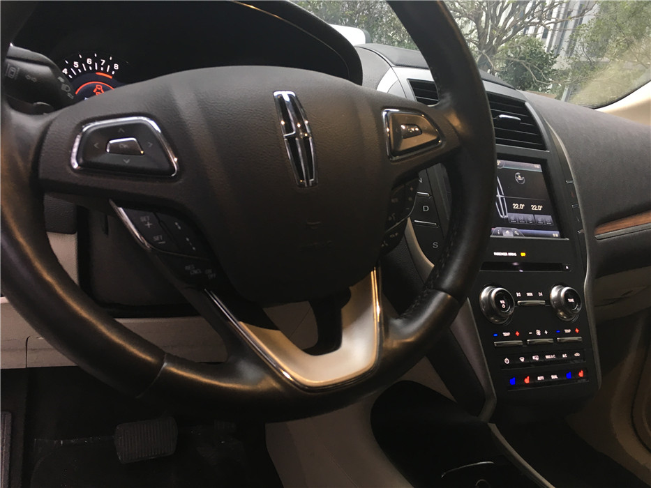 租上海租林肯mkc 上海自駕林肯 上海租suv