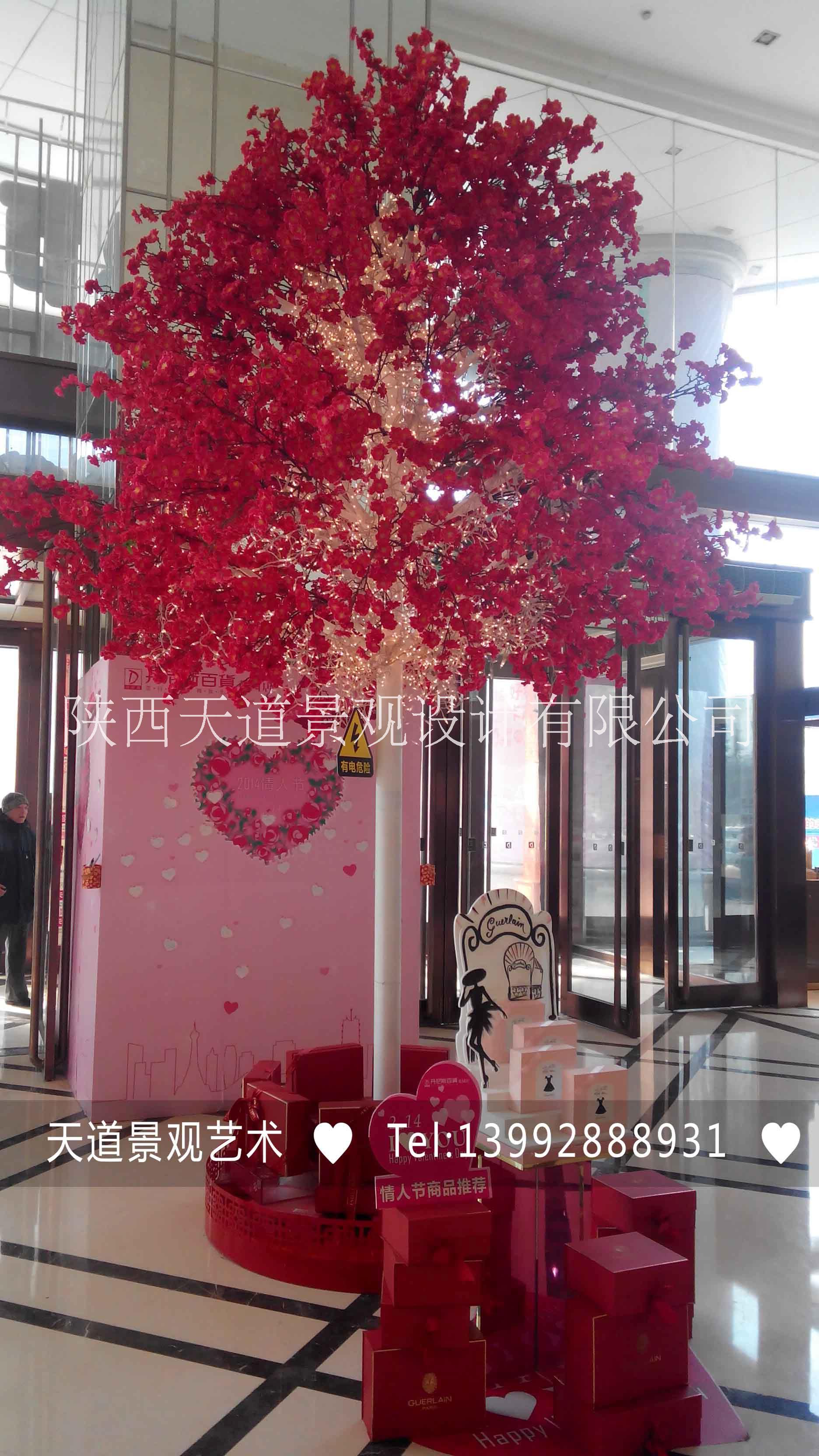 西安圣誕節(jié)美陳裝飾   西安商場圣誕節(jié)美陳設(shè)計(jì)