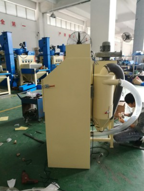 除銹去毛刺噴砂機 除銹去毛刺噴砂機廠家 除銹去毛刺噴砂機價格 小型鋼板除銹去毛刺手動環(huán)保噴砂機