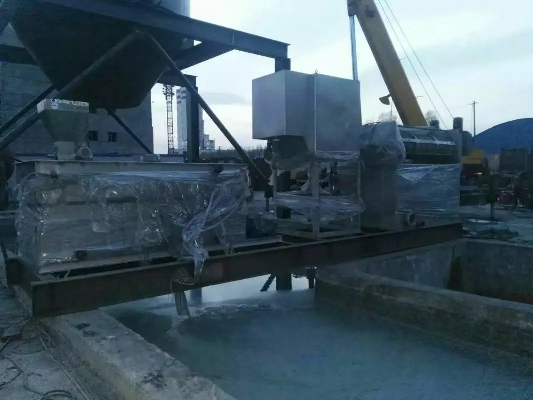 疊螺脫水機(jī)