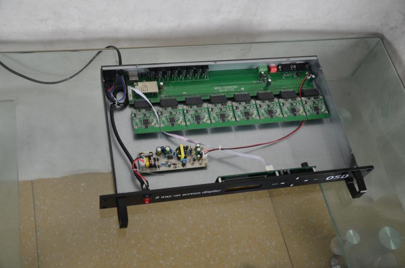 廠家直銷酒店8路字幕機