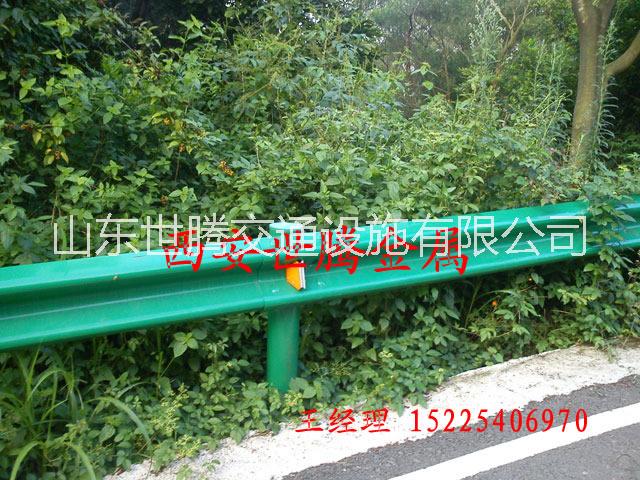 波形護欄板廠家直銷高速公路防撞欄 波形護欄板 高速公路防撞欄