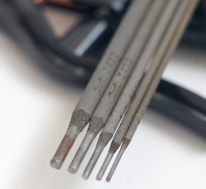 雙輥、四輥雙輥、四輥、磨煤輥修復(fù)堆焊耐磨焊條、磨煤輥修復(fù)堆焊耐磨焊