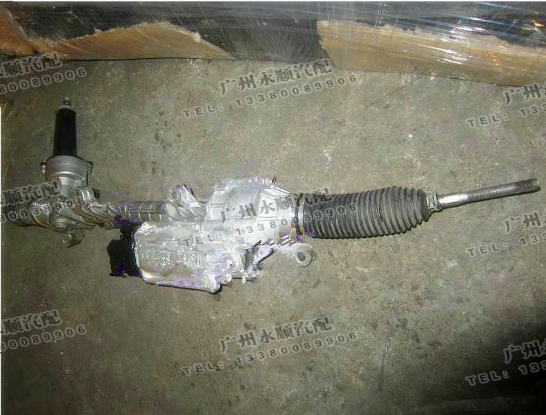 寶馬F18 520方向機(jī) 前杠