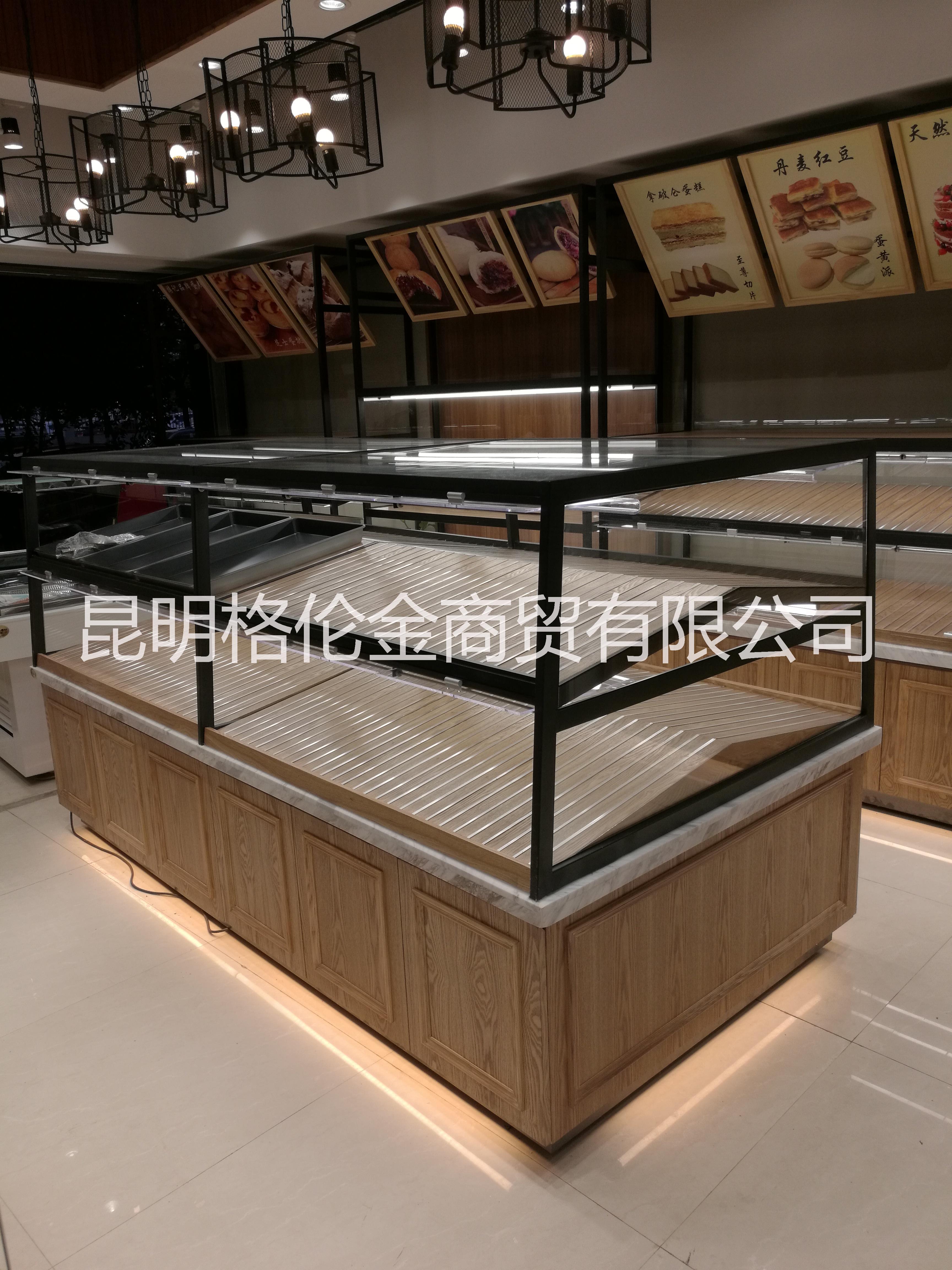 云南面包展示柜，昆明面包展示柜定做，蛋糕面包展示柜定制