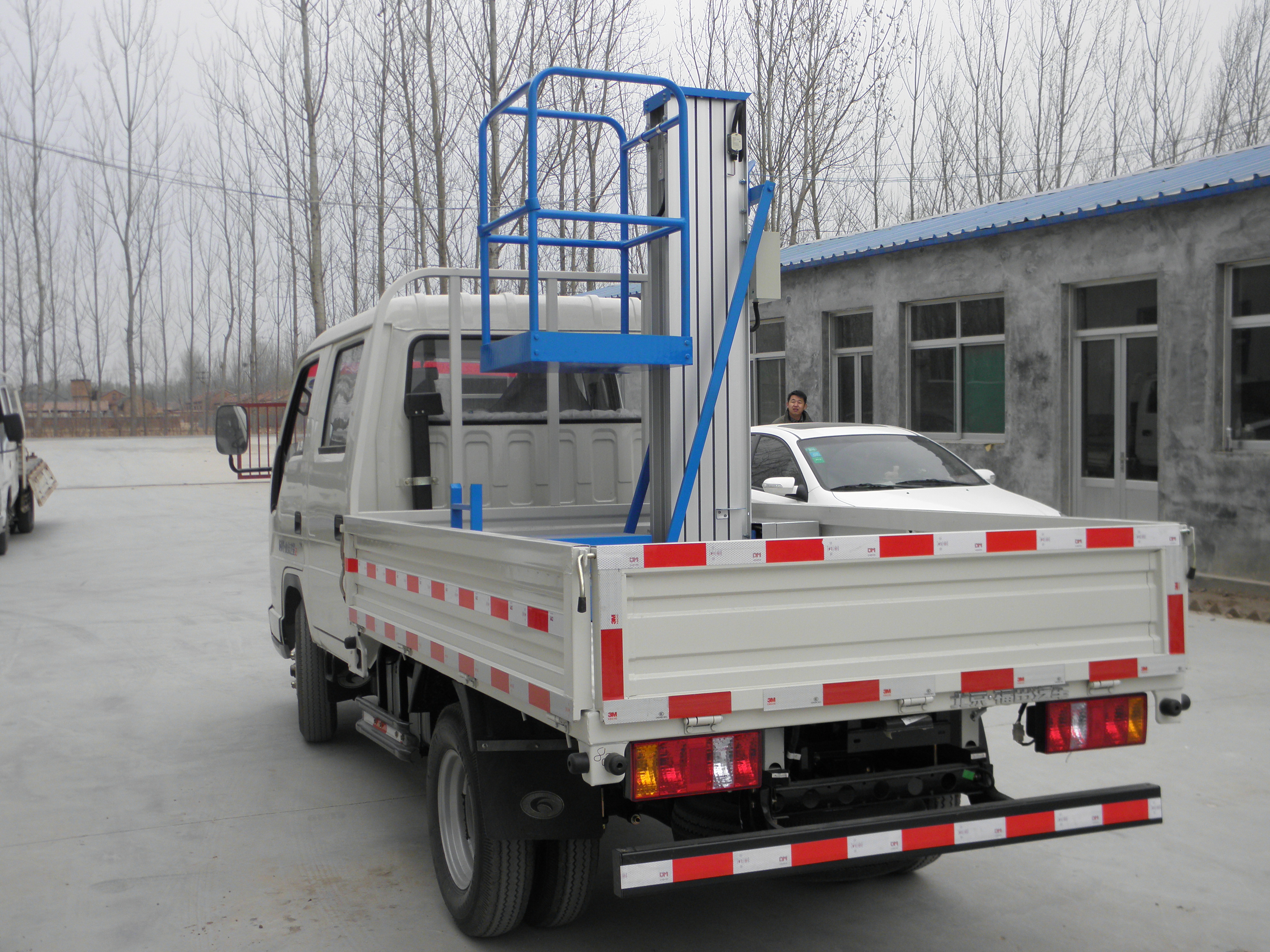 供應(yīng)升降機(jī)升降平臺(tái)哪家好