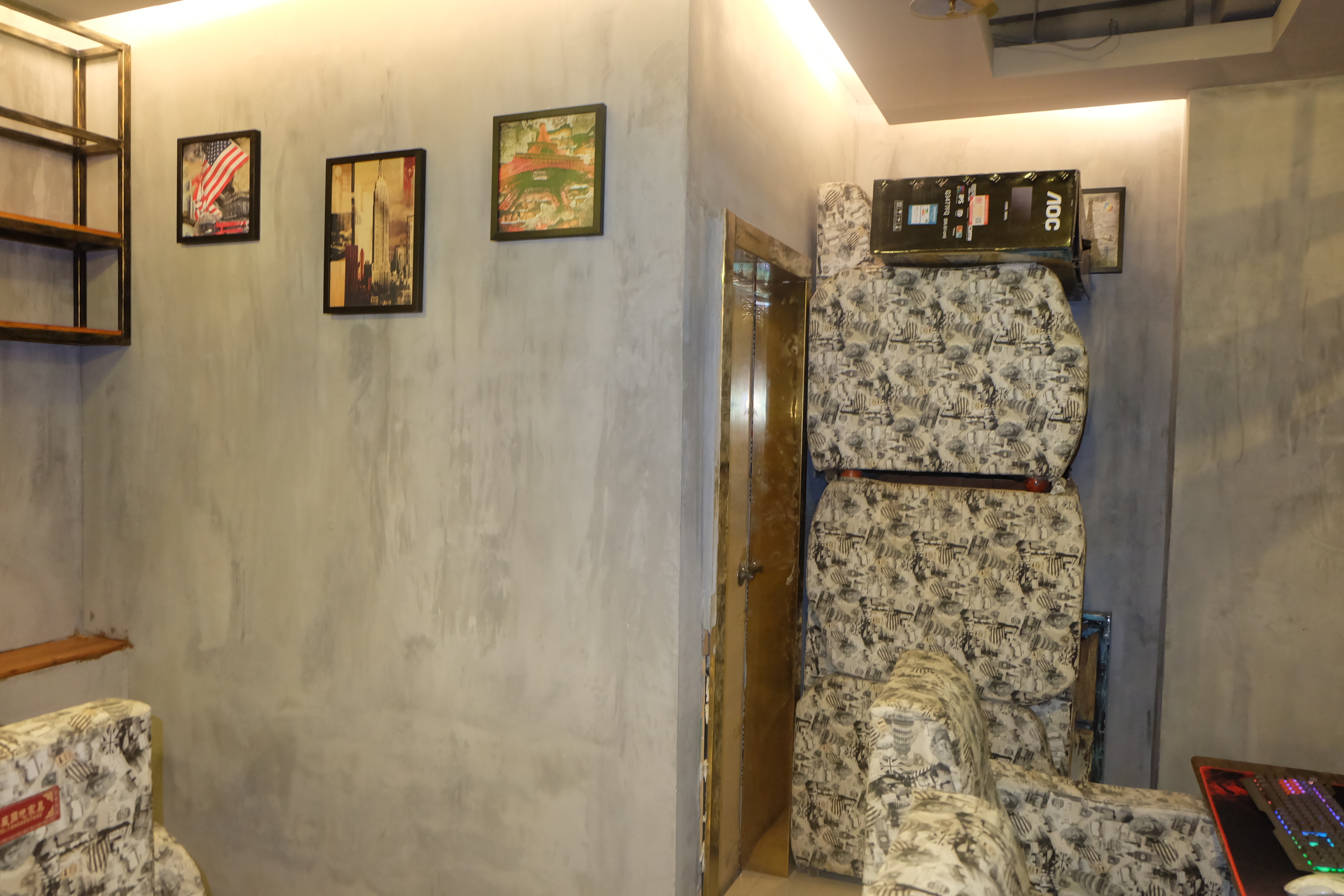 清水混凝土涂料施工案例效果 網(wǎng)吧清水混凝土涂料裝修 合肥清水混凝土涂料 清水混凝土涂料廠家