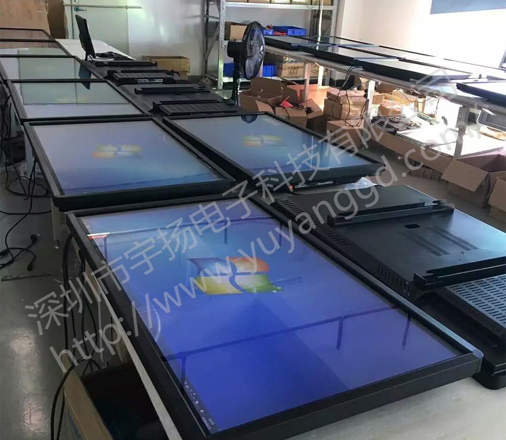 27寸觸摸一體機(jī)