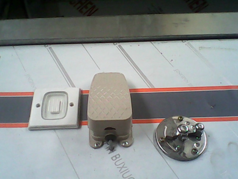 一鍵點火節(jié)能器批發(fā) 一鍵啟動節(jié)能器廠家批發(fā)價格