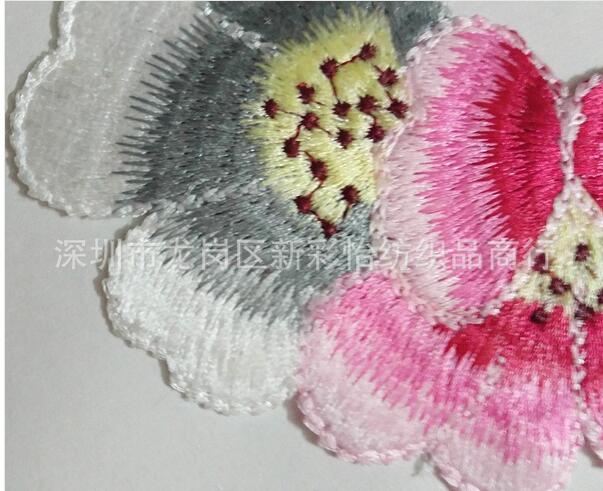 專業(yè)電腦繡花定制專業(yè)電腦繡花廠家深圳專業(yè)電腦繡花廠家