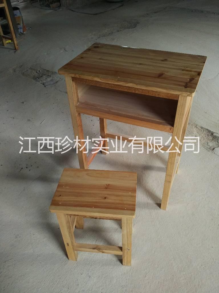 實(shí)木課桌椅 木制課桌椅 江西課桌 江西實(shí)木課桌 實(shí)木桌椅價(jià)格 實(shí)木桌椅批發(fā)