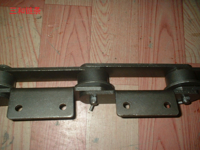 廢鋼破碎機(jī)的進(jìn)料鱗板輸送機(jī)鏈條,節(jié)距160、200、250、300mm
