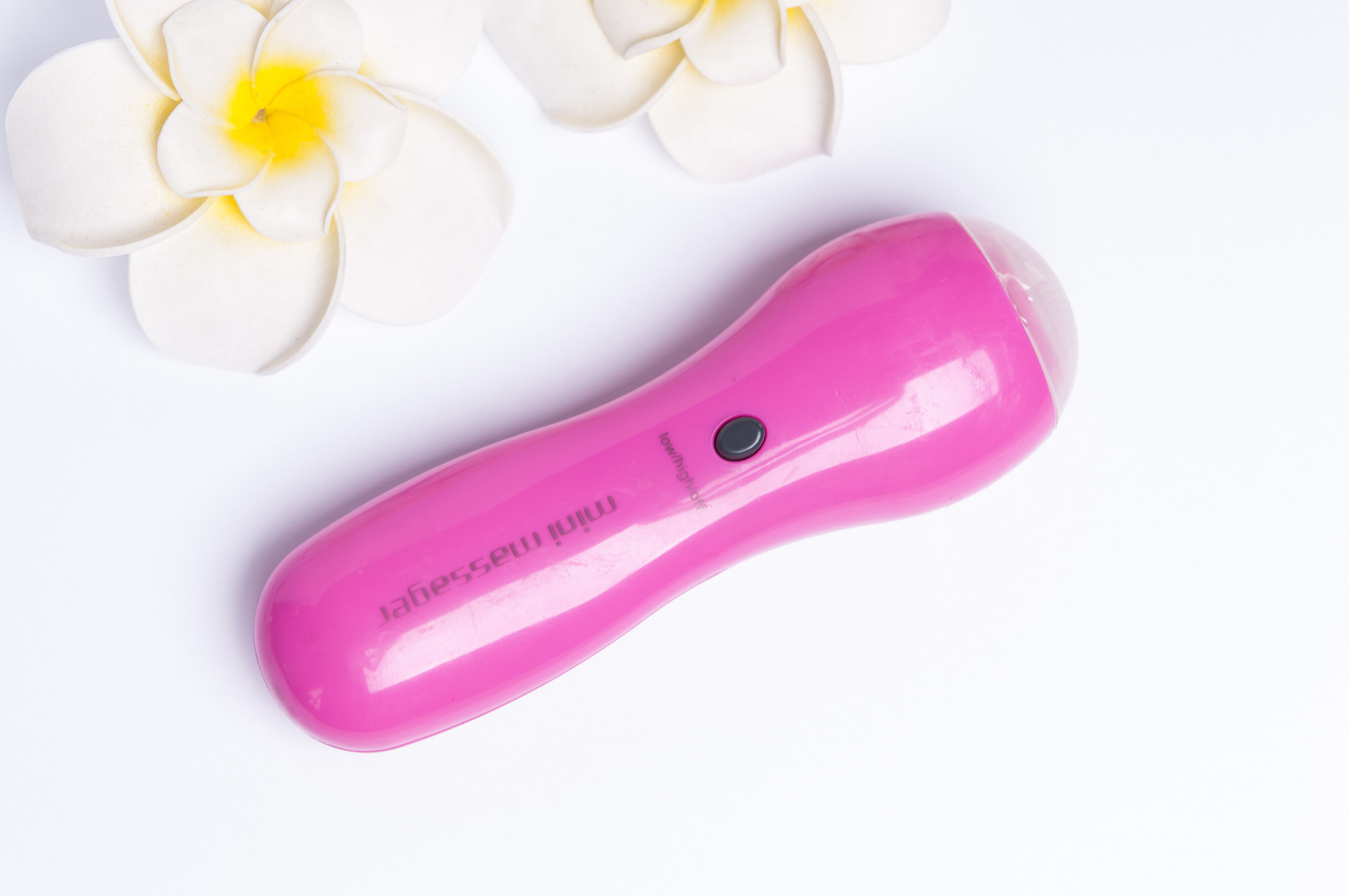 新款迷你按摩器 點穴震動按摩器 創(chuàng)意按摩器震動按摩棒廠家直銷