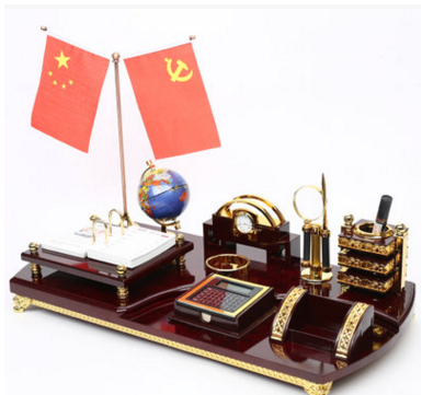 2017年新款*紅木臺歷 多功能辦公用品臺座擺件臺歷帶計算器