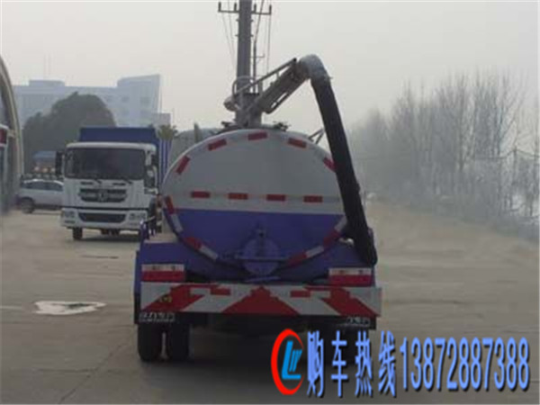 東風(fēng)多利卡5方吸糞車（國五）
