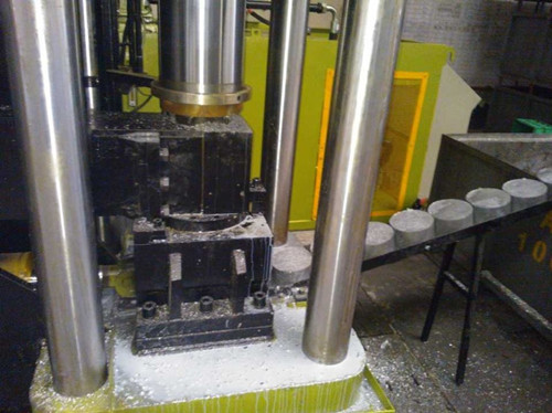 鐵屑?jí)猴灆C(jī) 全自動(dòng)鐵屑?jí)猴灆C(jī)