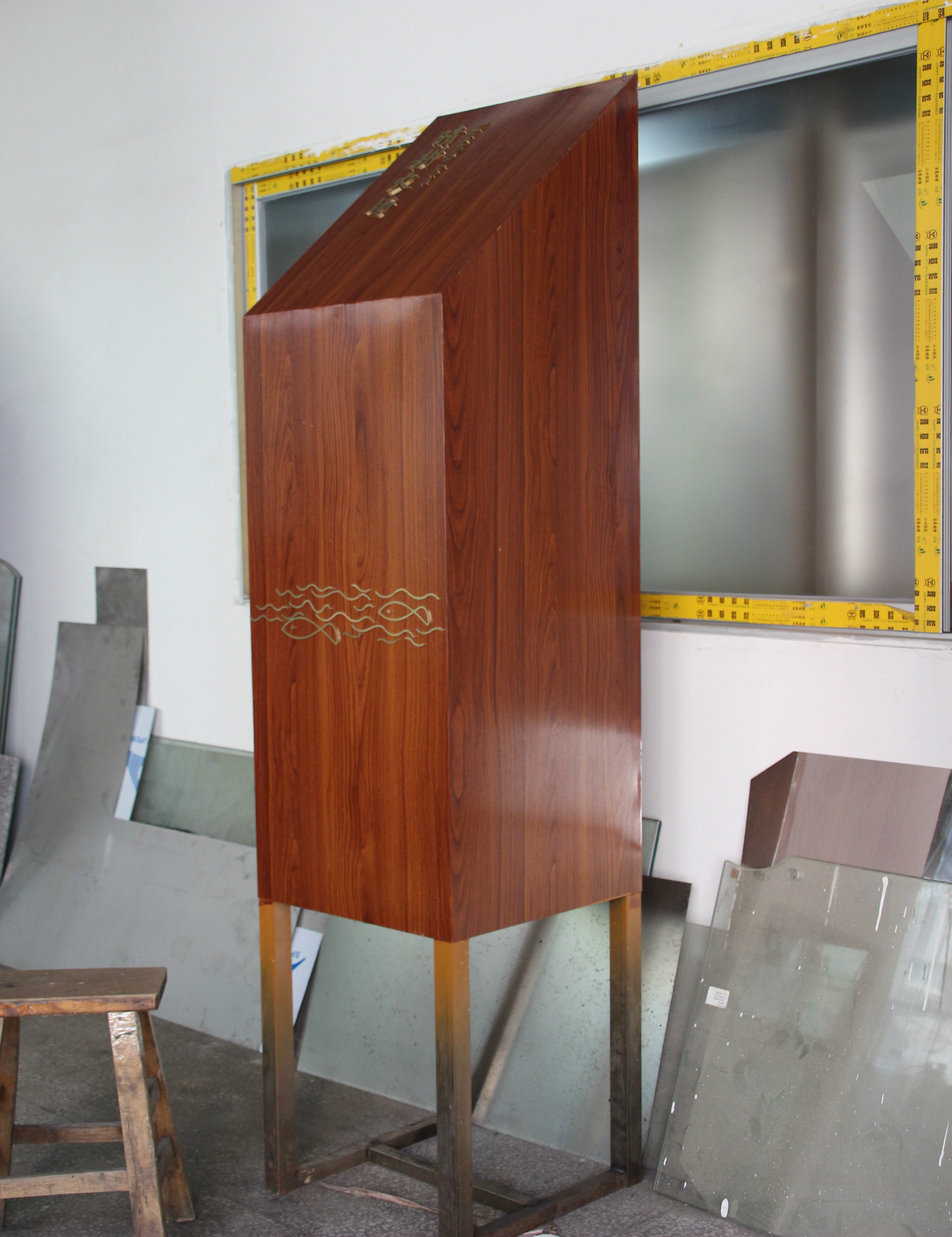 智誠(chéng)達(dá)導(dǎo)視系統(tǒng)指向提示警告牌