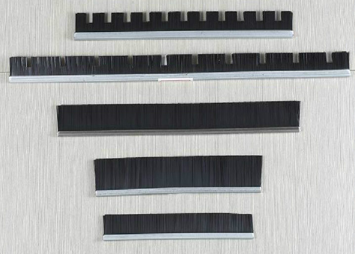 機(jī)械使用條刷廠家直銷(xiāo)@河北密封條刷報(bào)價(jià)｜廠家直銷(xiāo)條刷