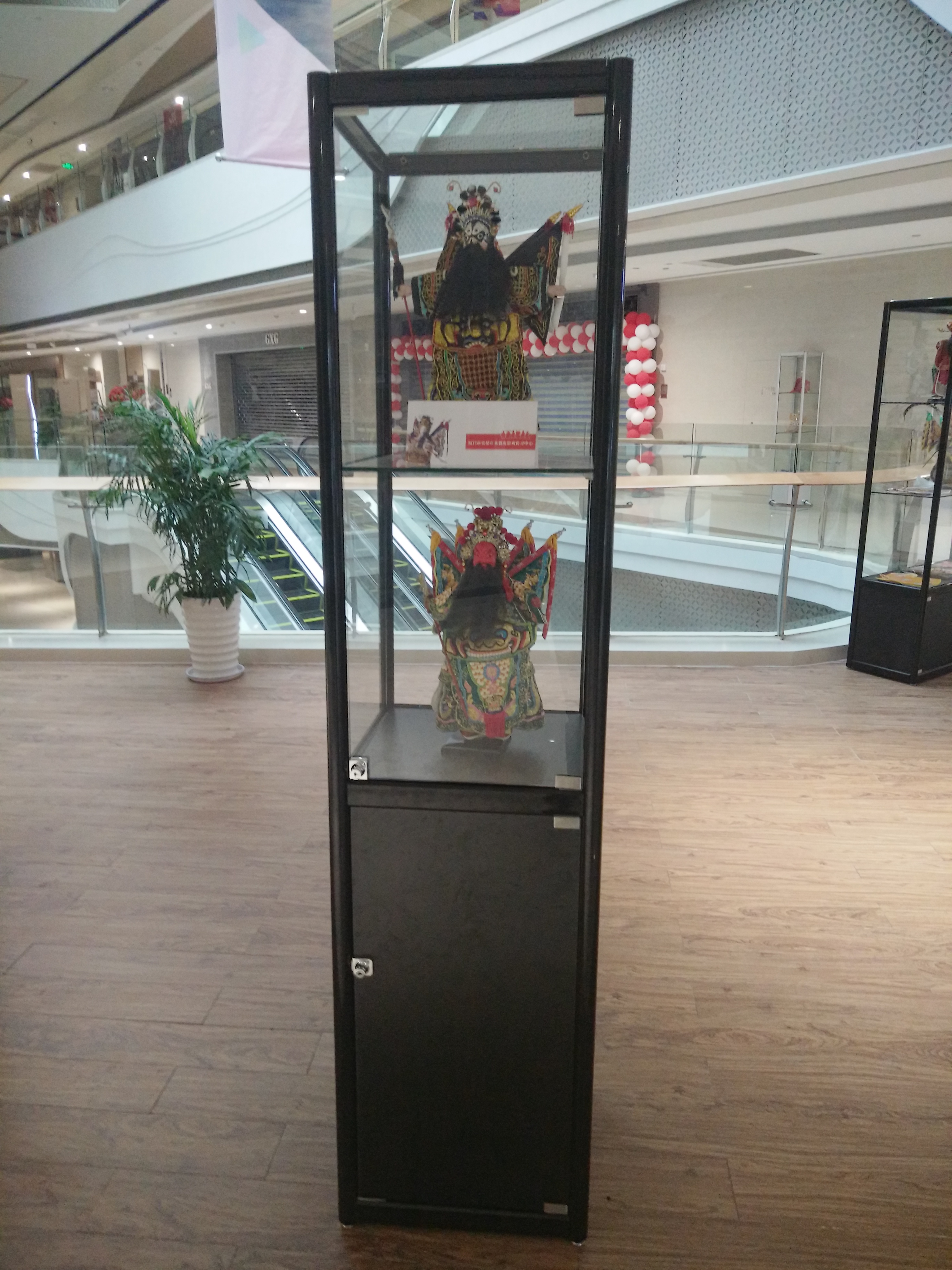 實木珠寶展柜廠家 實木珠寶展柜定制 實木珠寶展柜批發(fā) 實木珠寶展柜價格 實木珠寶展柜哪家強 實木珠寶展柜哪家好