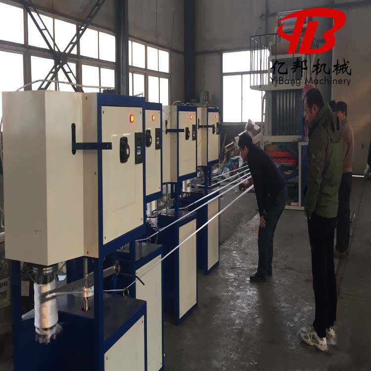 PP/PE捆扎繩機(jī)，捆草帶設(shè)備，環(huán)保無(wú)污染  立吹撕裂膜