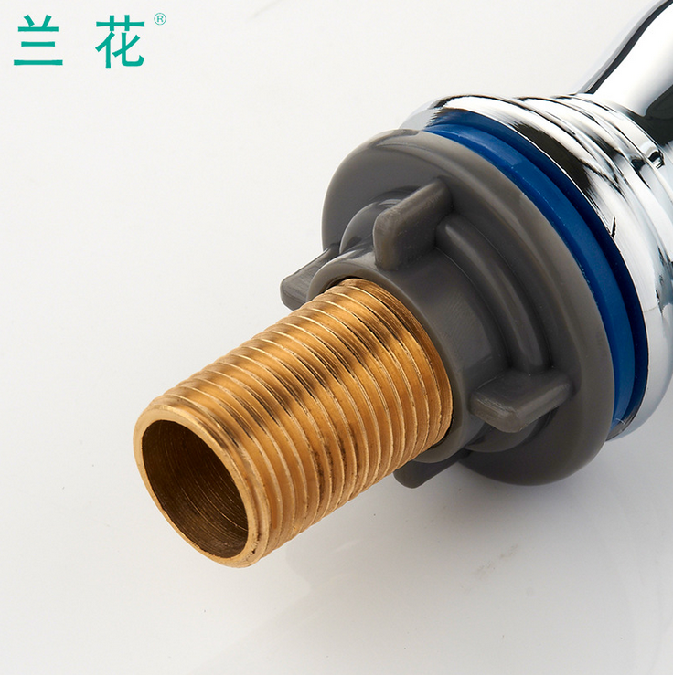 單冷臺(tái)盆面盆銅質(zhì)水龍頭 廠家供貨