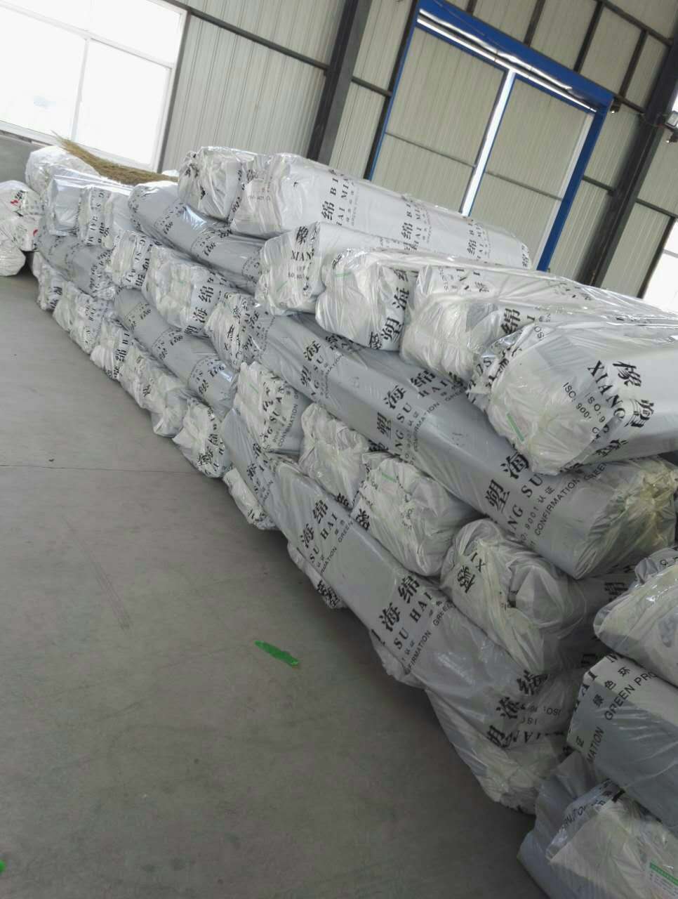 廠家批發(fā)水泥發(fā)泡板 改性泡沫玻璃板 屋面保溫發(fā)泡水泥板/磚