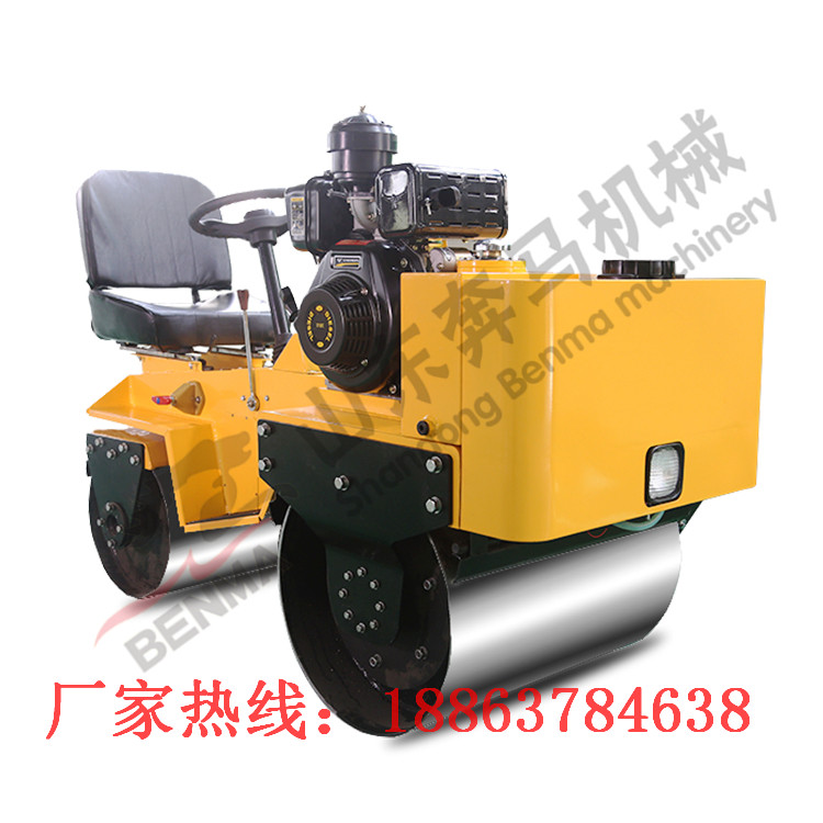 效率高壓實(shí)好小型座駕式式壓路機(jī) 路面振動(dòng)壓路機(jī) 雙輪振動(dòng)壓路機(jī)  小型座駕式式壓路機(jī) 振動(dòng)壓路機(jī)