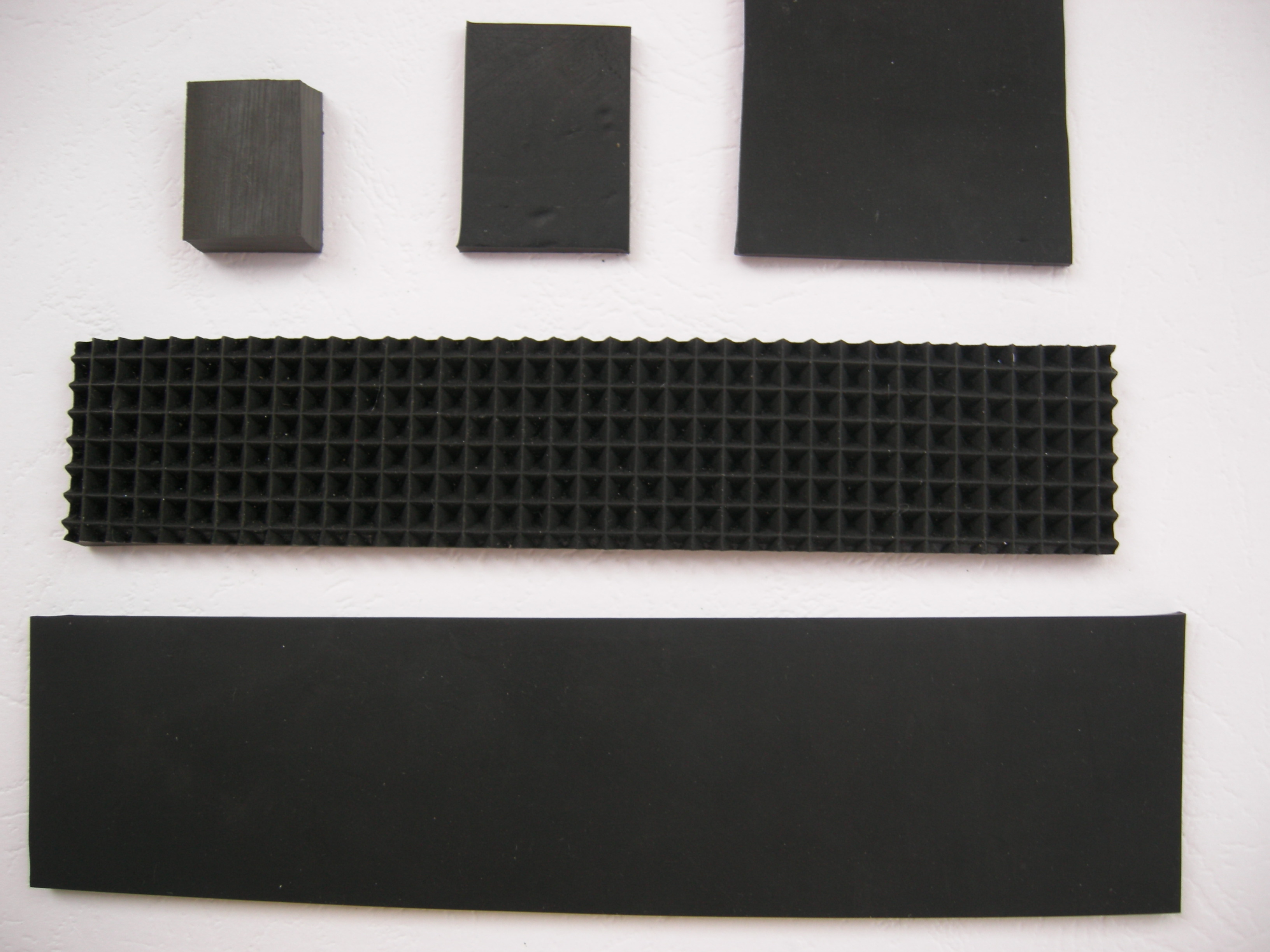 *供應原廠吸波材料