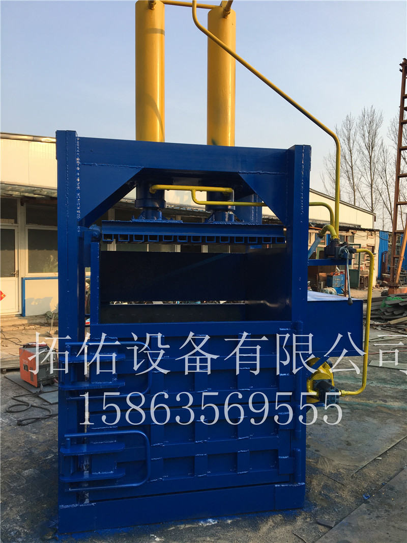 60噸塑料液壓打包機(jī)廠家，立式液壓打包機(jī)供應(yīng)，塑料液壓打包機(jī)報價