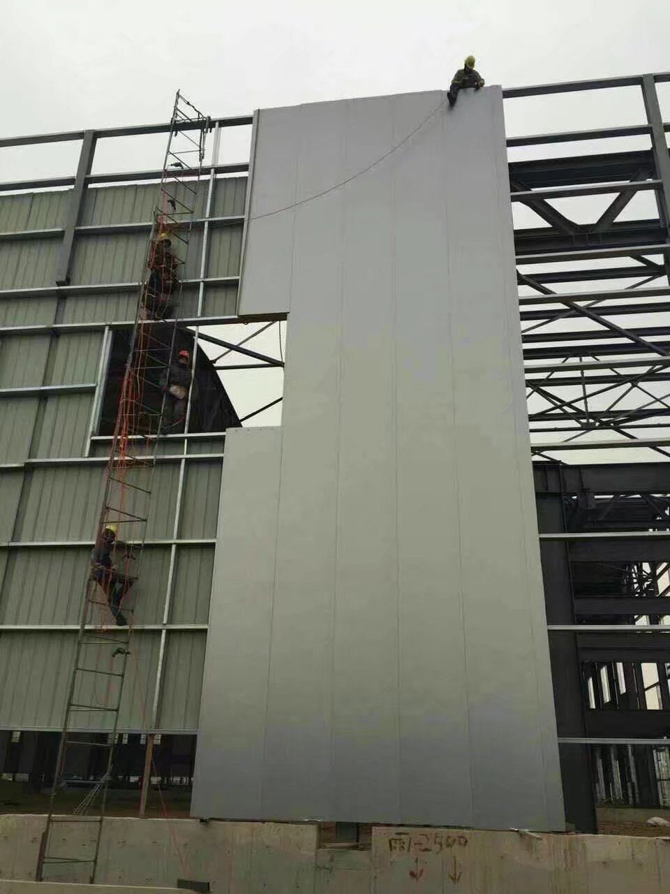 沈陽(yáng)華贏新型板材，金屬防火墻板， 鞍山華贏新型板材，金屬防火墻板，