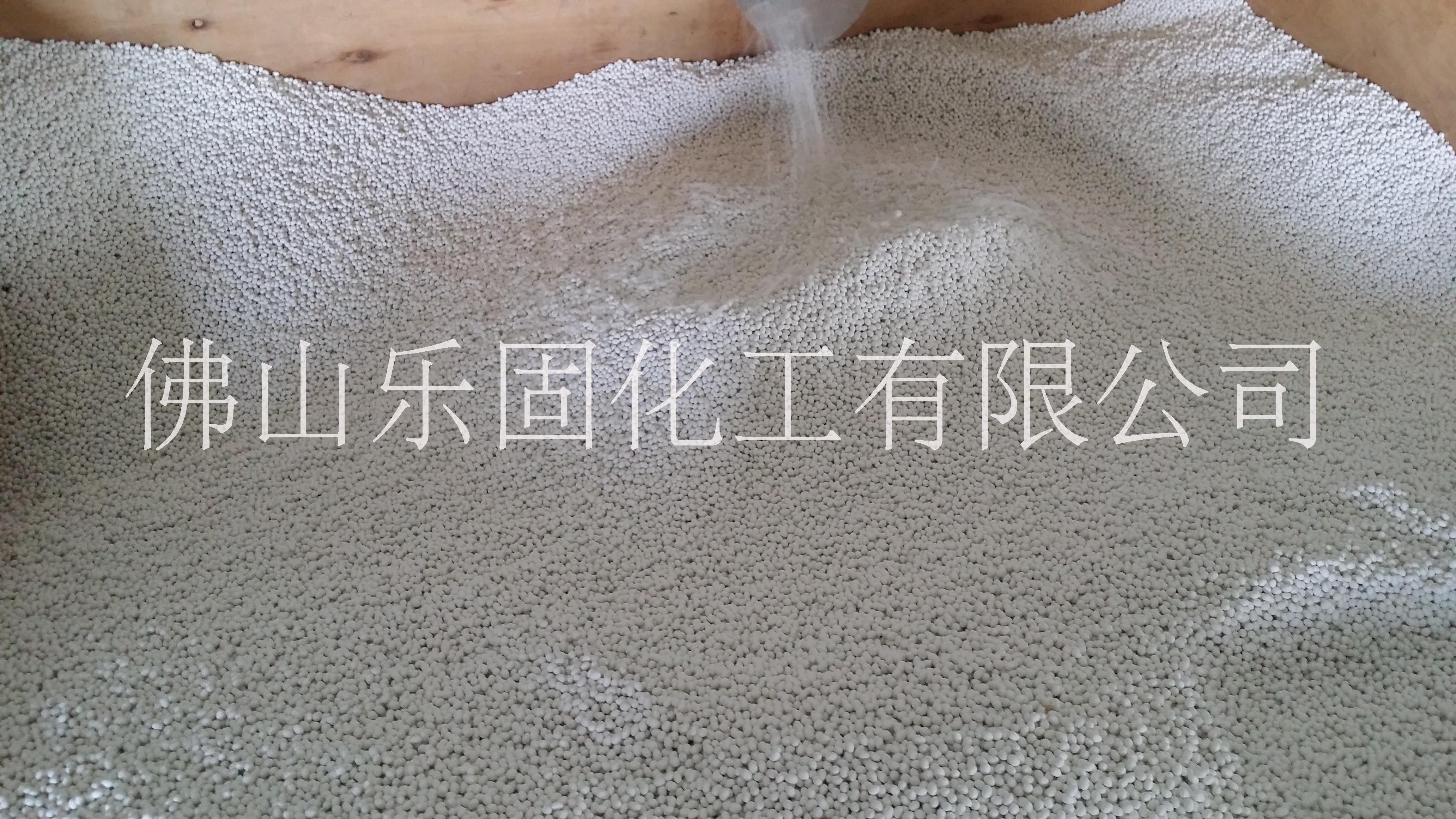供應(yīng)批發(fā)南京家具高中低溫封邊熱熔膠 批發(fā)生態(tài)板封邊熱熔膠_多層板封邊