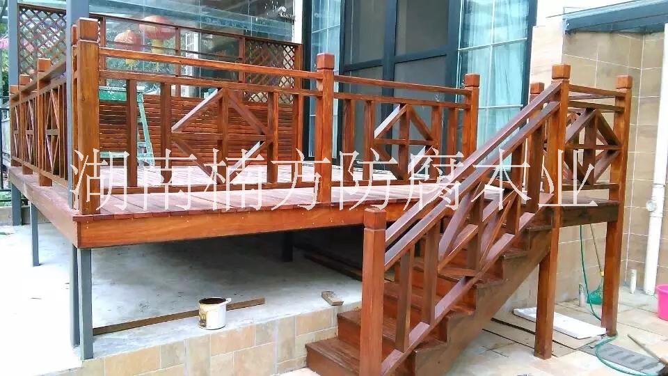 廠家直銷木護欄，木護欄價格，優(yōu)質(zhì)木護欄批發(fā)，防腐木護欄，護欄，木護欄圖片 木護欄，防腐木護欄，護欄 防腐木護欄 木護欄