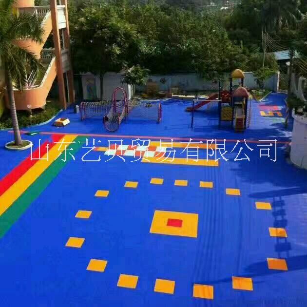 懸浮地板 幼兒園戶外懸浮地板廠家 山東藝貝幼兒園戶外實(shí)木玩教具廠家
