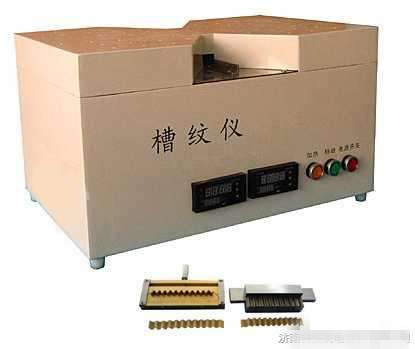 瓦楞原紙起楞器