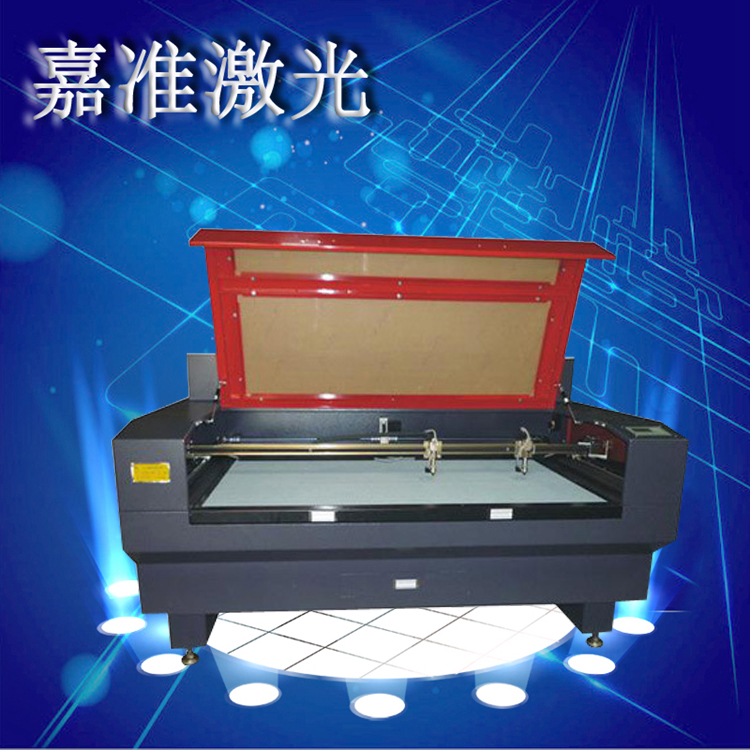 激光裁床機(jī)  自動(dòng)識(shí)別激光切割機(jī)   激光開料裁床機(jī)