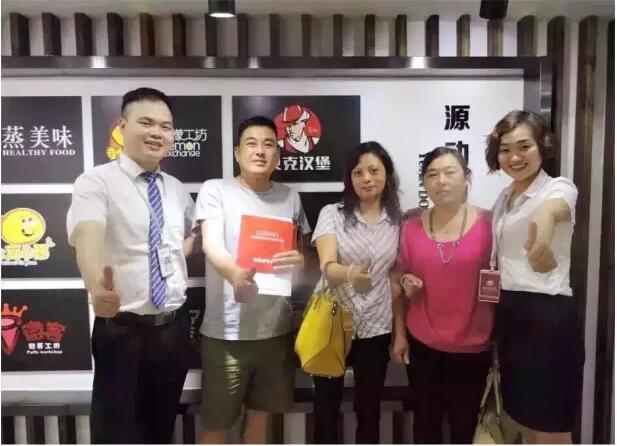 三亞年糕火鍋加盟豐富的產(chǎn)品線 總部幫扶 開店無憂