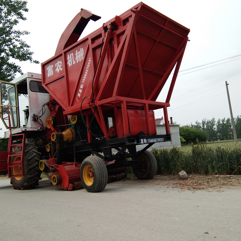 廠家供應履帶式玉米秸稈青儲機大型新款自走式青儲機價格及報價