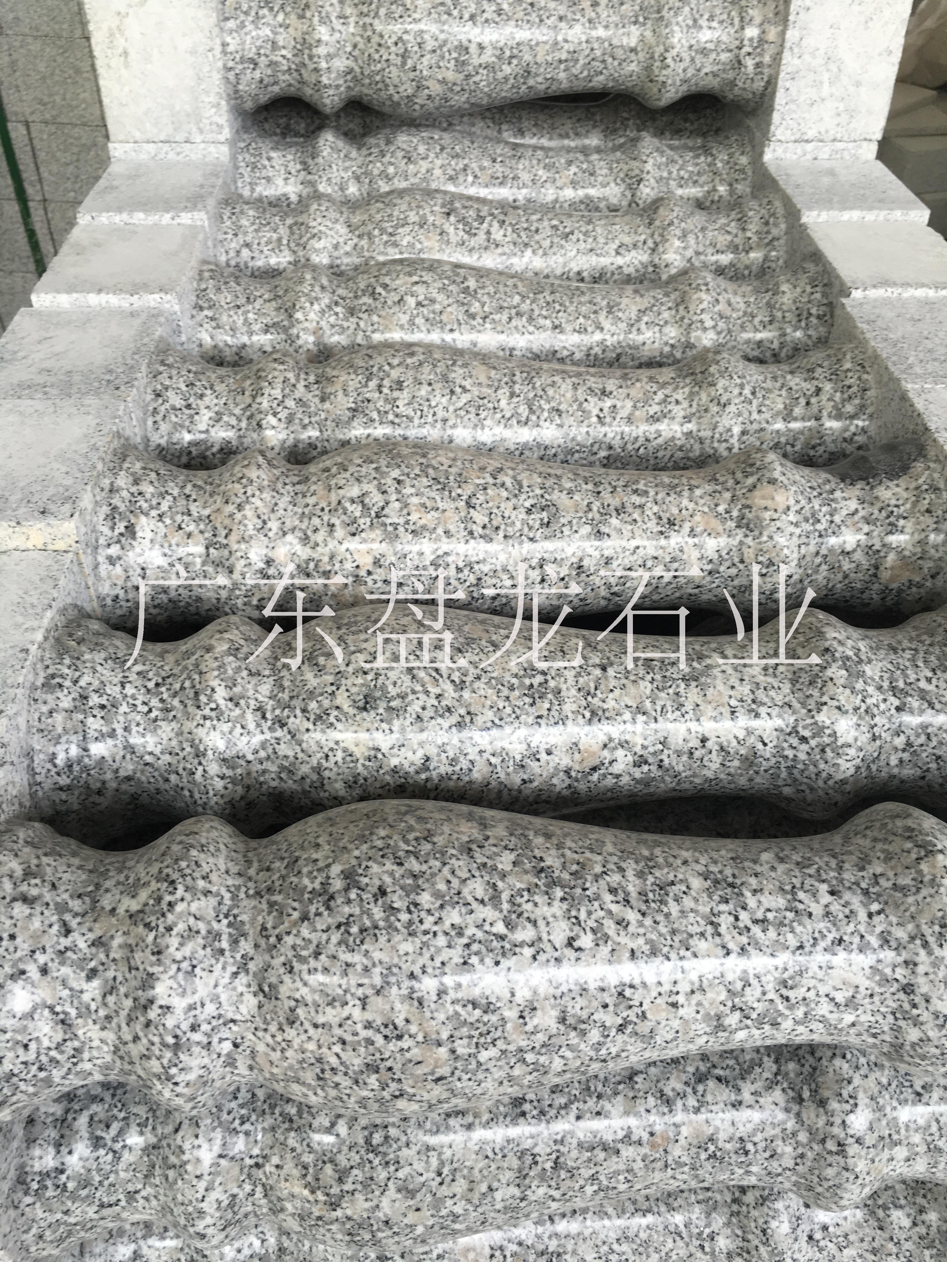 廣東花瓶柱石材 光面廉江花花瓶柱 批發(fā)花瓶柱建筑護(hù)欄陽(yáng)臺(tái)欄桿 花崗巖板材