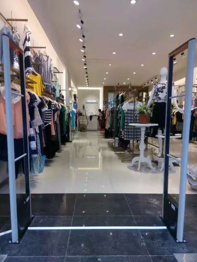 貴州服裝店防盜設(shè)備批發(fā)@供應(yīng)服裝店防盜設(shè)備批發(fā)