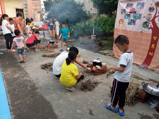佛山夏令營培訓(xùn)機構(gòu)—佛山夏令營哪里好—佛山軍事夏令營