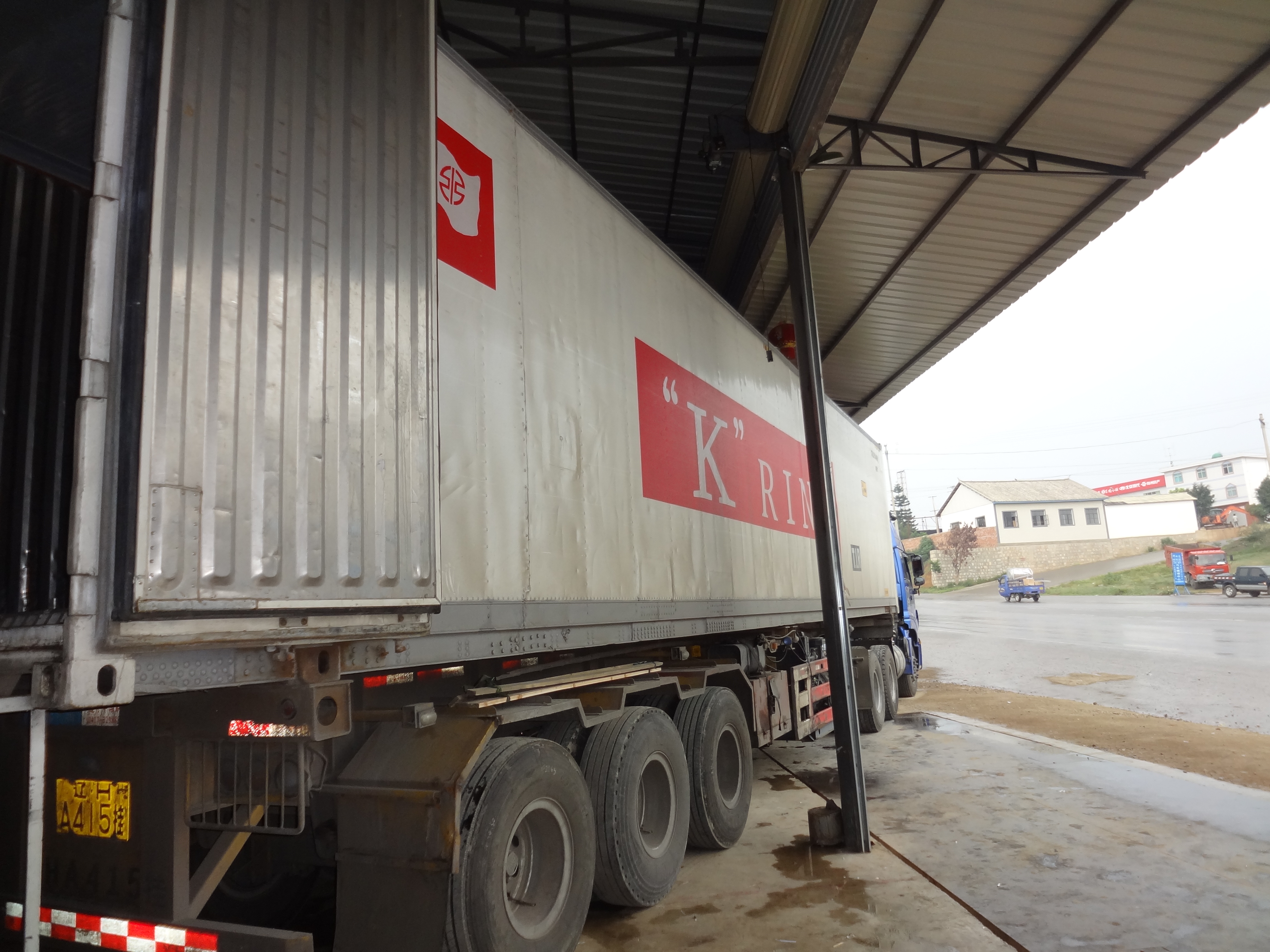 云南紅提葡萄的故鄉(xiāng)，紅提葡萄代理，紅提葡萄經(jīng)銷商 北京紅提葡萄的故鄉(xiāng)