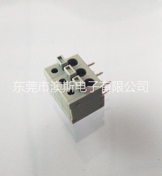 專業(yè)生產(chǎn)免螺絲系列5.0MM間距接線端子FS1.5 免螺絲接線端子臺