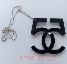 有機(jī)玻璃小飾品 廠家批發(fā)亞克力品牌小掛件 精美鑰匙扣小吊牌